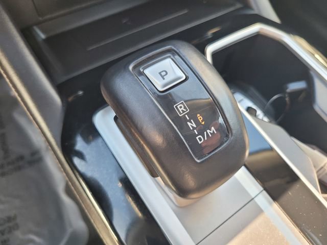 Used 2025 Mitsubishi Outlander SE image 20