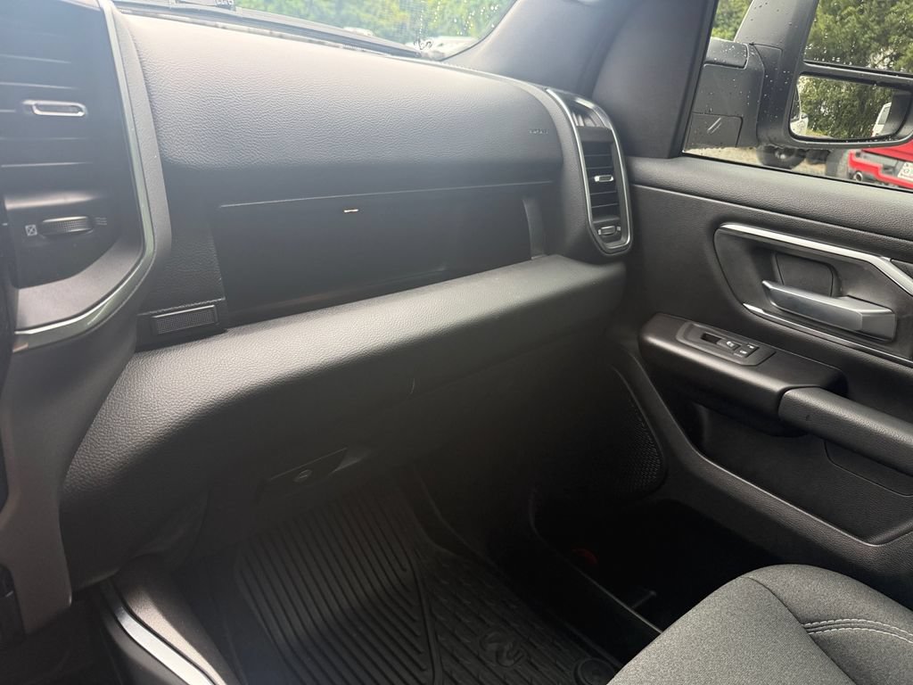 Used 2025 RAM 1500 Big Horn AWD/4WD image 25