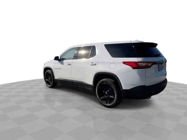 Used 2021 Chevrolet Traverse LS w/ LPO, Blackout Package FWD image 8