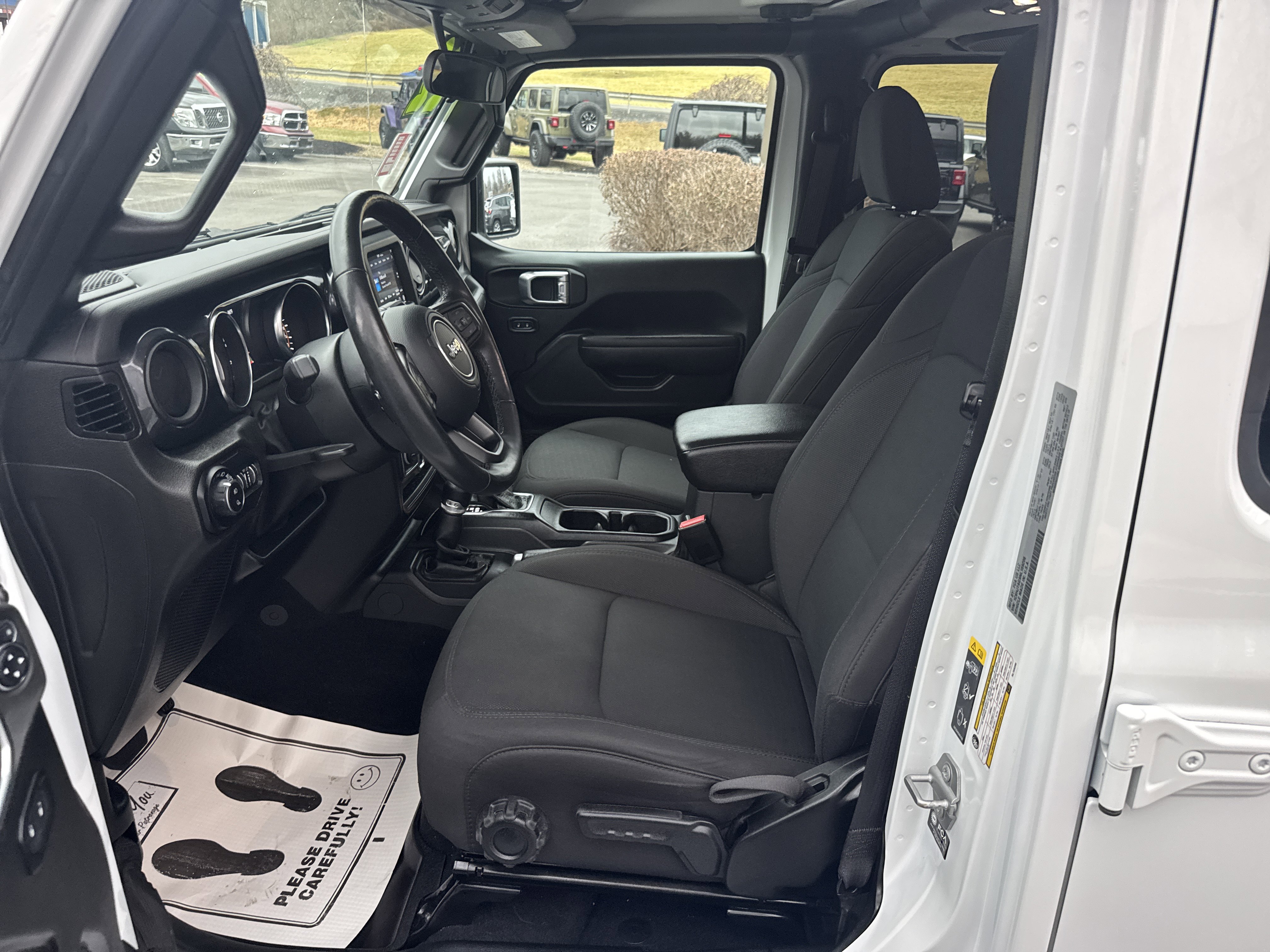 Used 2022 Jeep Gladiator Sport image 12