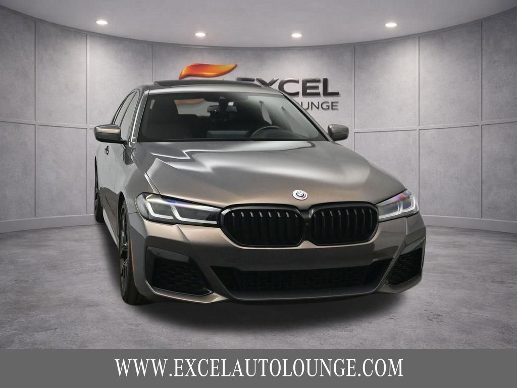 Used 2023 BMW M550i xDrive w/ Dynamic Handling Package AWD/4WD image 12