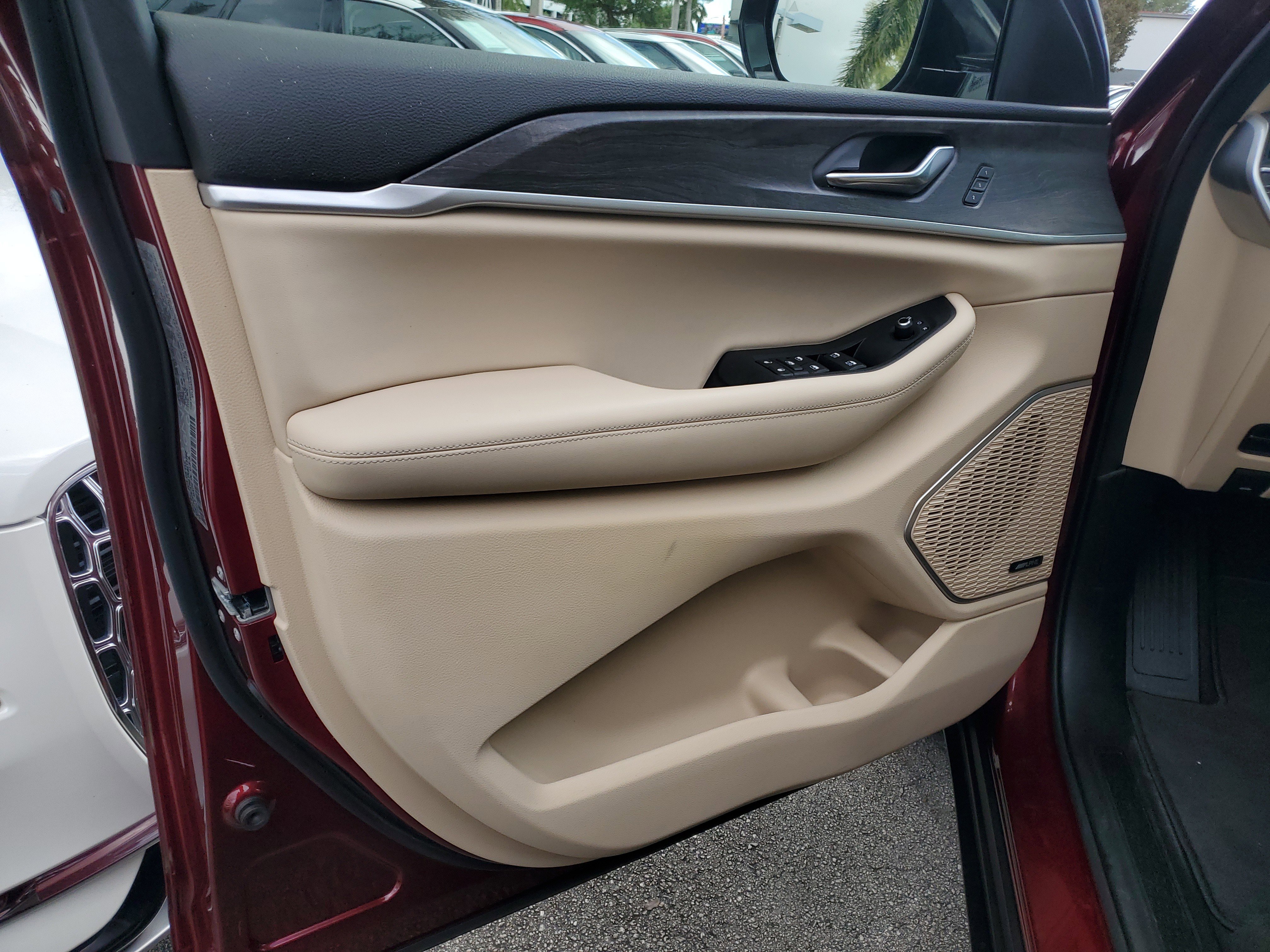 Used 2022 Jeep Grand Cherokee L Limited image 12