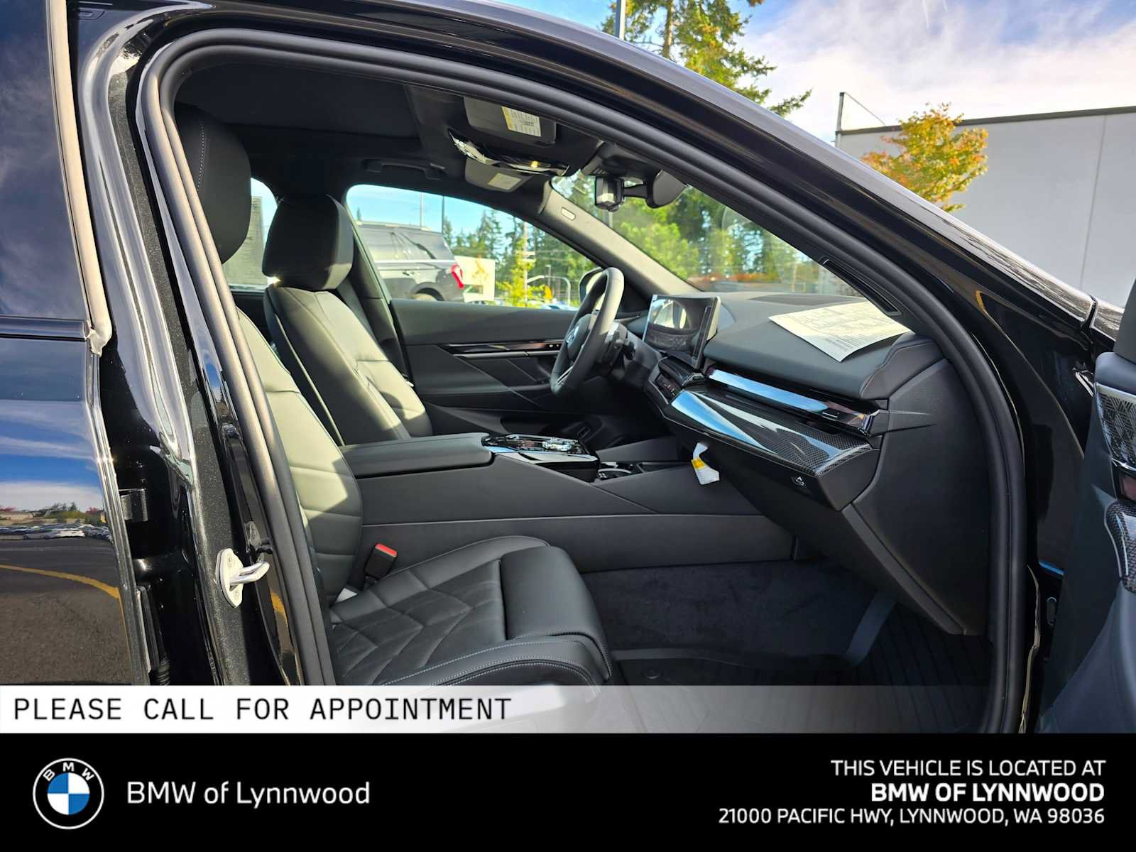 New 2027 BMW 550e xDrive w/ Executive Package AWD/4WD image 11