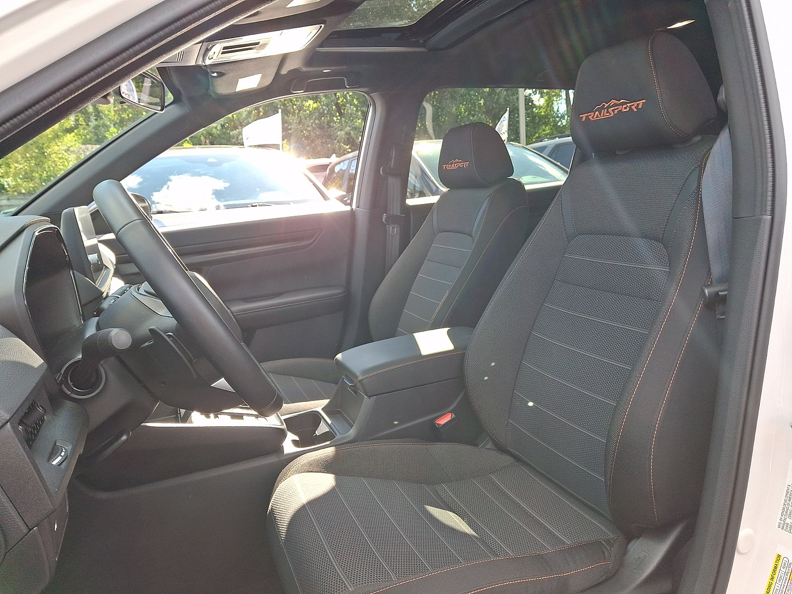Used 2026 Honda CR-V TrailSport image 12