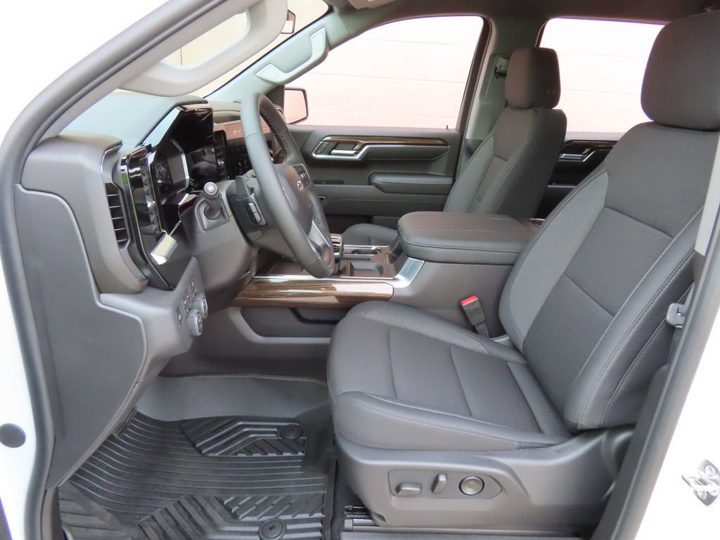 New 2026 Chevrolet Silverado 1500 LT Trail Boss w/ Convenience Package II AWD/4WD image 24