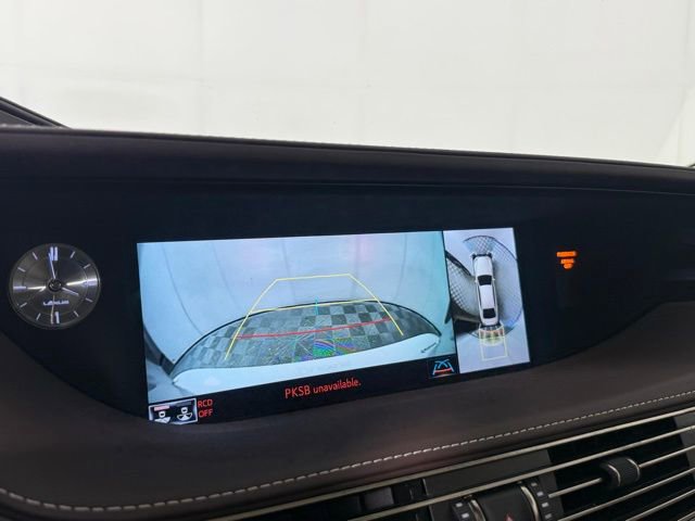 Used 2018 Lexus LS 500 w/ Interior Upgrade Package RWD image 21