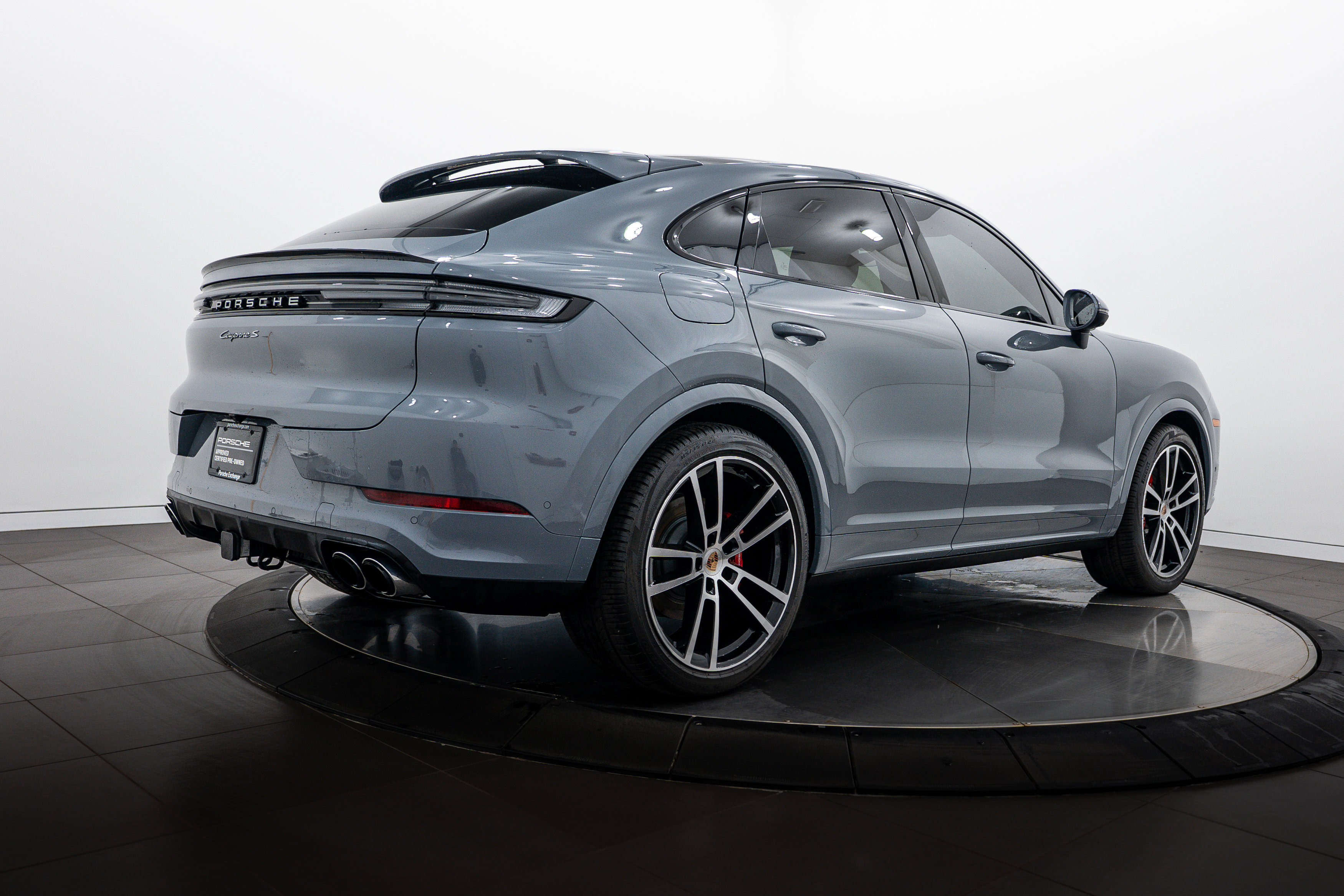 New 2026 Porsche Cayenne S AWD/4WD image 9