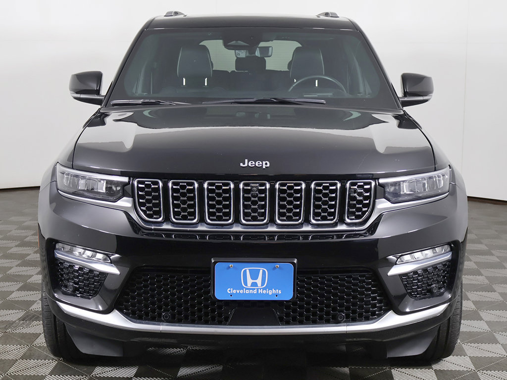 Used 2023 Jeep Grand Cherokee Summit AWD/4WD image 15