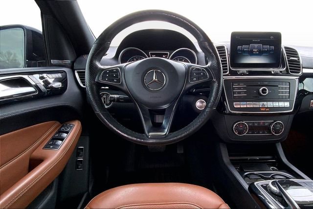 Used 2016 Mercedes-Benz GLE 550e 4MATIC image 5