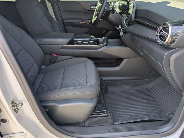 New 2026 Chevrolet Equinox LT w/ Safety and Technology Package FWD image 37