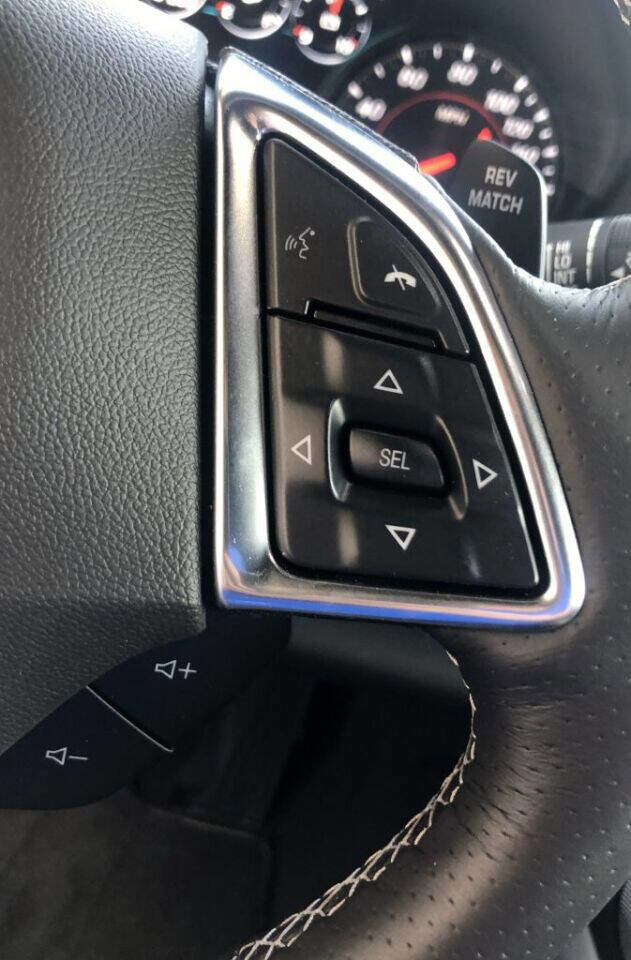 Used 2018 Chevrolet Camaro SS image 22