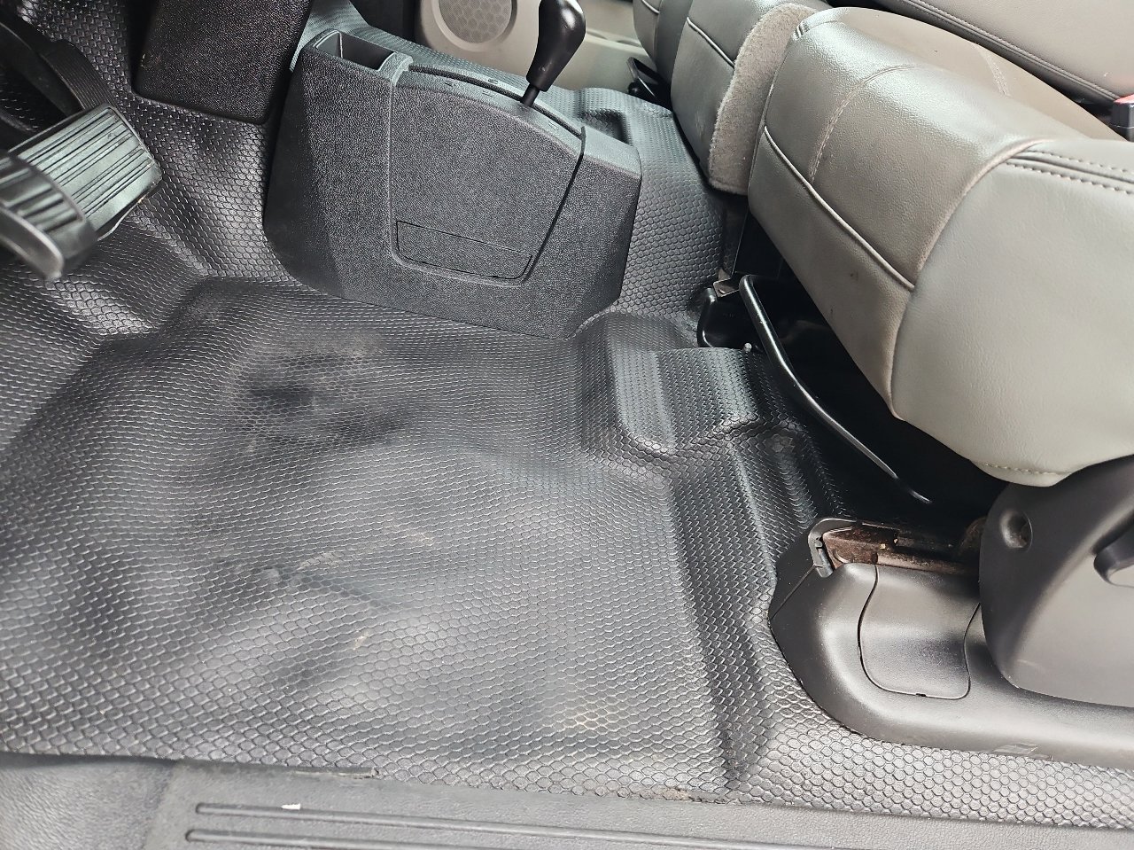 Used 2014 Chevrolet Silverado 3500 W/T w/ Skid Plate Package image 15