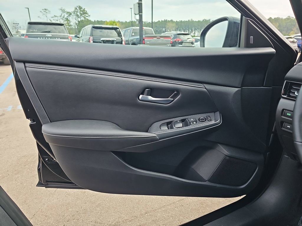 Used 2023 Nissan Sentra SV w/ All-Weather Package image 30