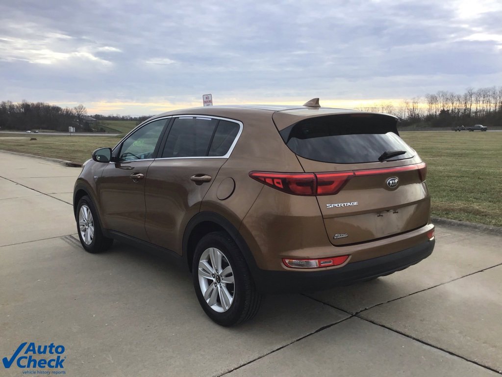 Used 2017 Kia Sportage LX image 7