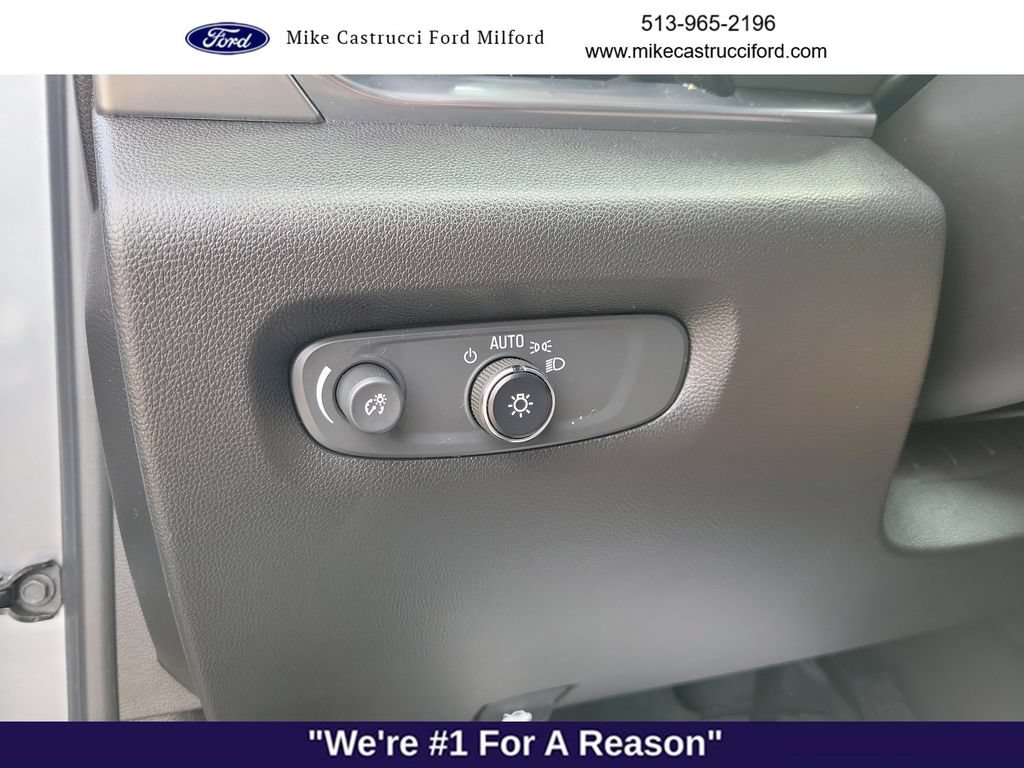 Used 2020 Chevrolet Traverse LS FWD image 20