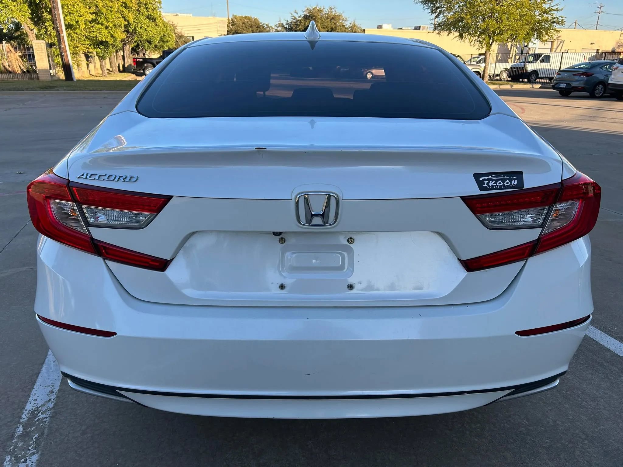Used 2018 Honda Accord LX image 7
