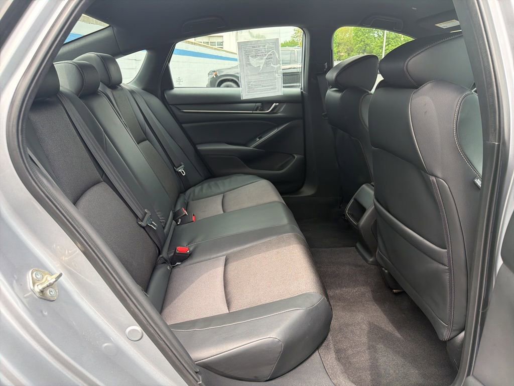 Certified 2018 Honda Accord Sport image 21
