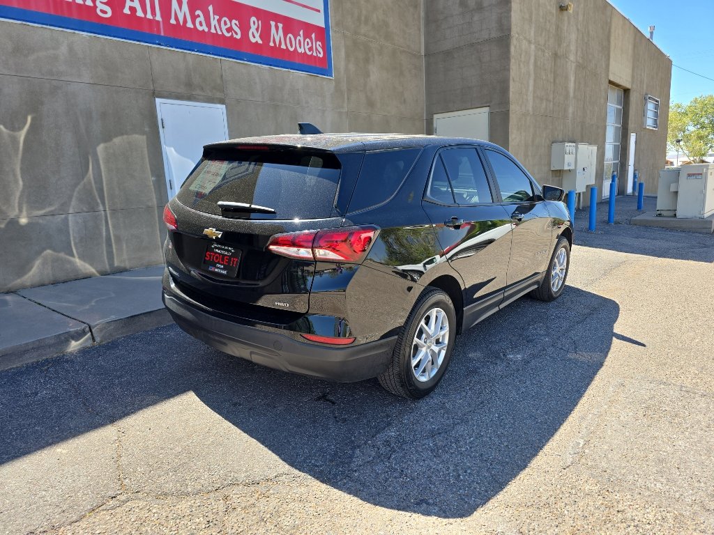 Used 2023 Chevrolet Equinox LS w/ LS Convenience Package image 6
