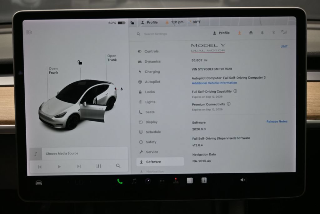 Used 2021 Tesla Model Y Performance AWD/4WD image 25
