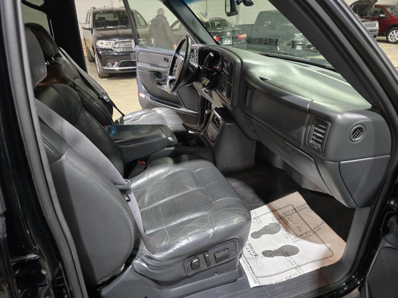 Used 2002 Chevrolet Silverado 1500 LT w/ Off-Road Skid Plate Pkg AWD/4WD image 36