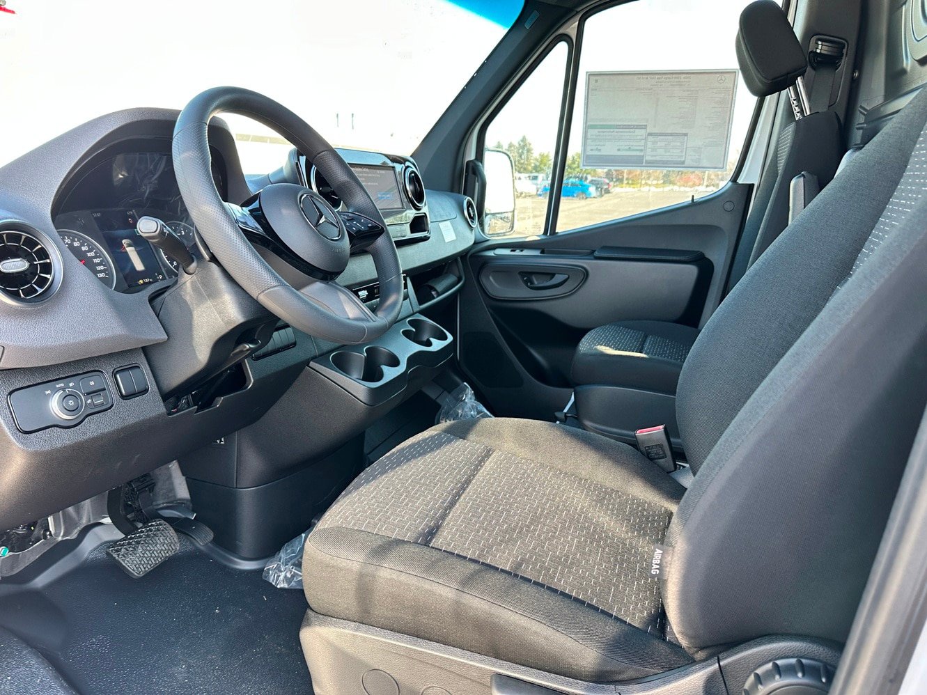 New 2026 Mercedes-Benz Sprinter 2500 image 9
