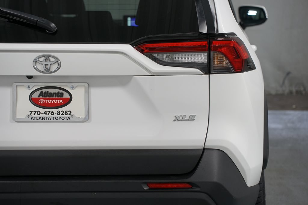 Certified 2025 Toyota RAV4 XLE FWD image 10