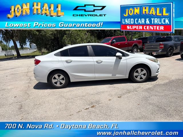 Used 2017 Chevrolet Cruze LS FWD image 12