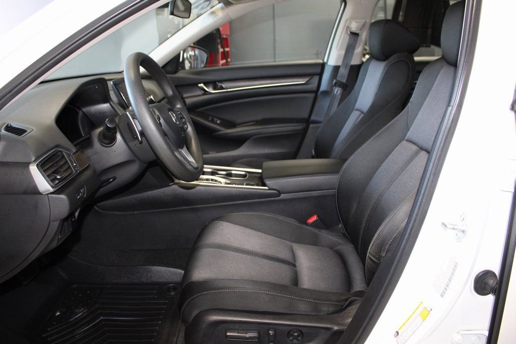 Used 2021 Honda Accord EX image 13