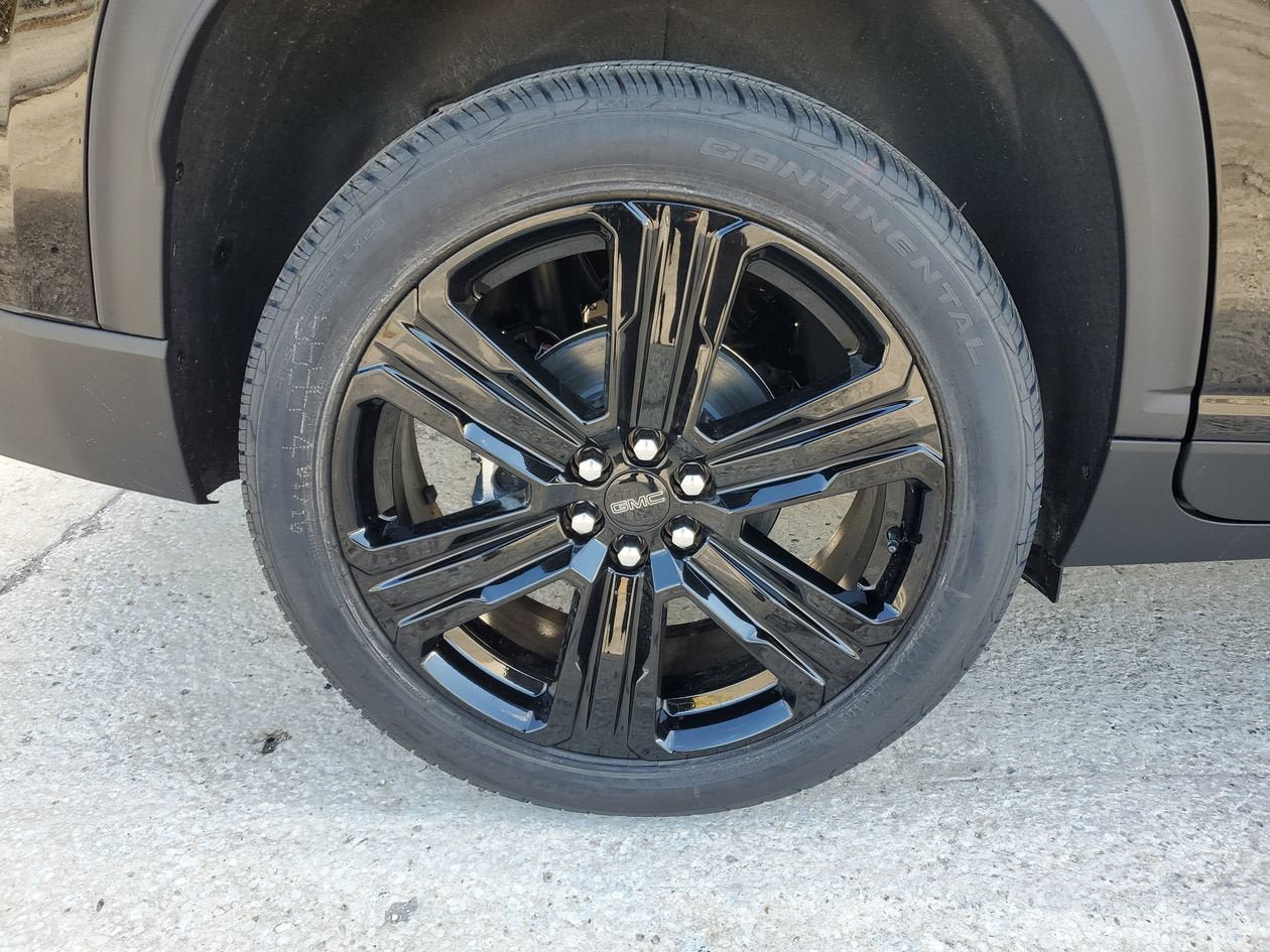 New 2026 GMC Acadia Elevation w/ Black Edition FWD image 6