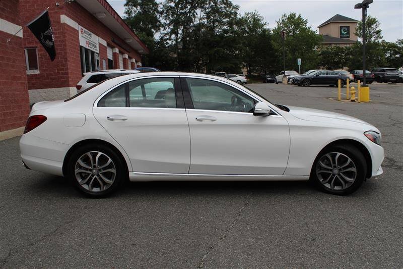 Used 2015 Mercedes-Benz C 300 4MATIC Sedan image 6