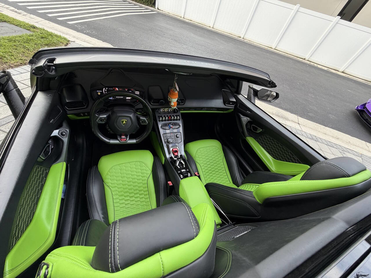 Used 2017 Lamborghini Huracan LP 580-2 RWD image 16