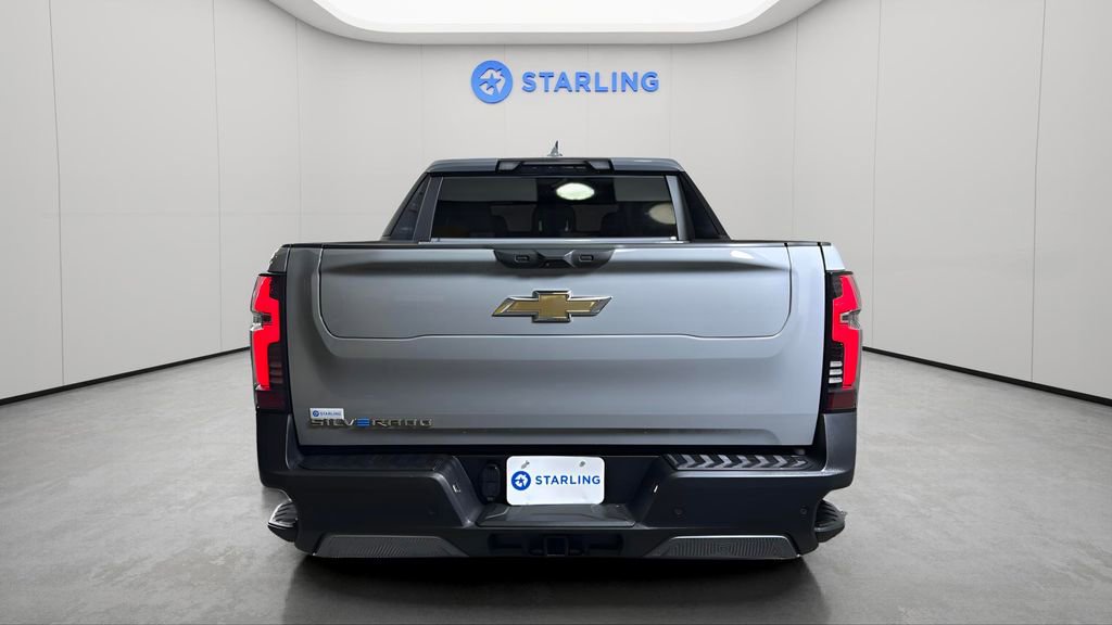Certified 2025 Chevrolet Silverado EV LT image 7