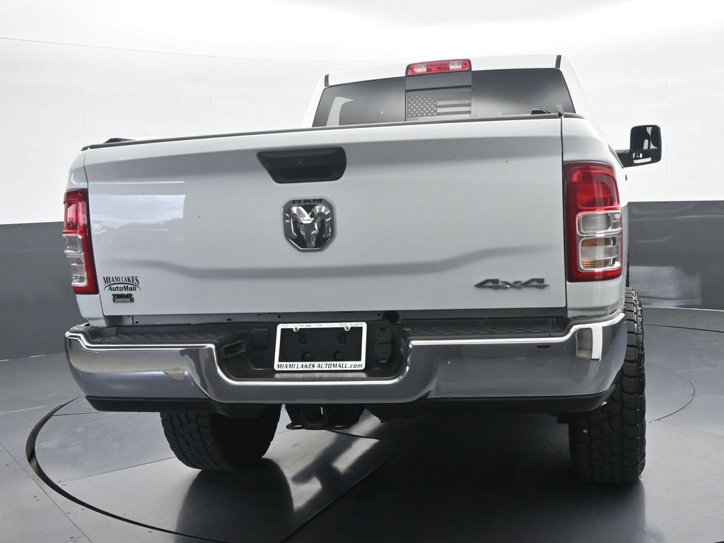 Used 2024 RAM 2500 Tradesman w/ Chrome Appearance Group AWD/4WD image 5