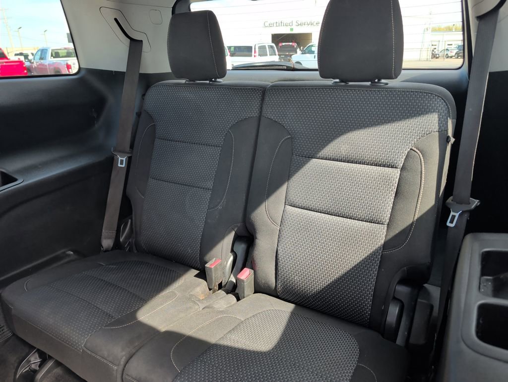 Used 2021 GMC Acadia SLE w/ Driver Convenience Package image 19