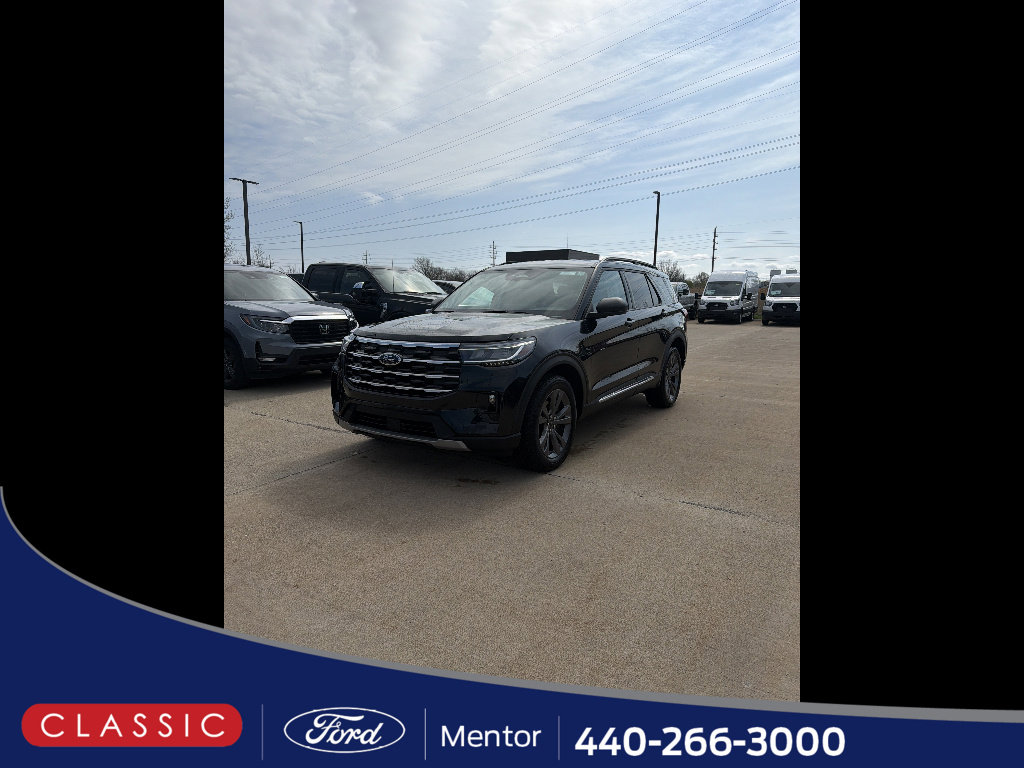 Used 2025 Ford Explorer Active w/ Active Comfort Package AWD/4WD image 1