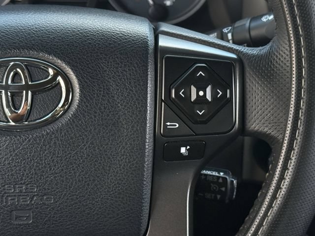 Used 2017 Toyota Tacoma TRD Sport w/ Tow Package (A/T) AWD/4WD image 14