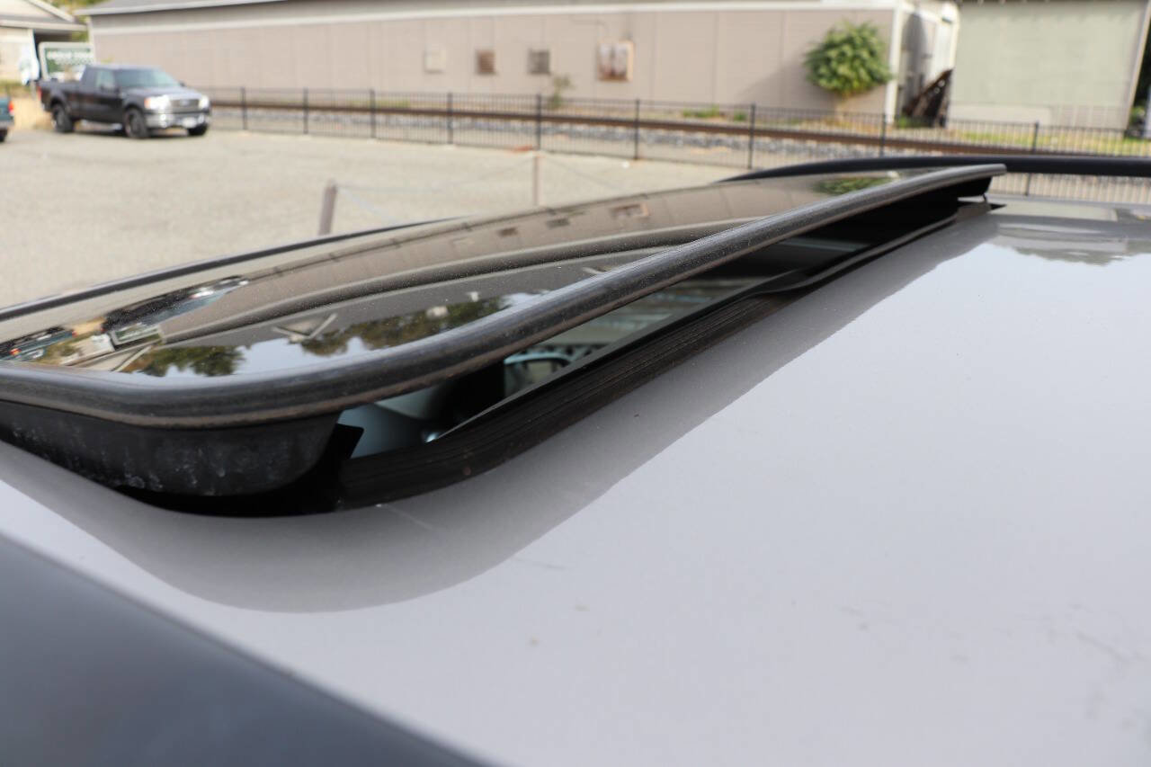 Used 2009 Mercedes-Benz ML 320 BlueTEC 4MATIC image 30