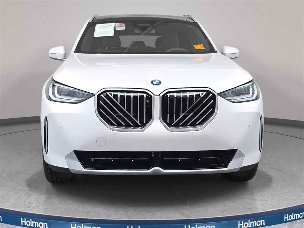 Used 2025 BMW X3 xDrive30i w/ Premium Package image 3
