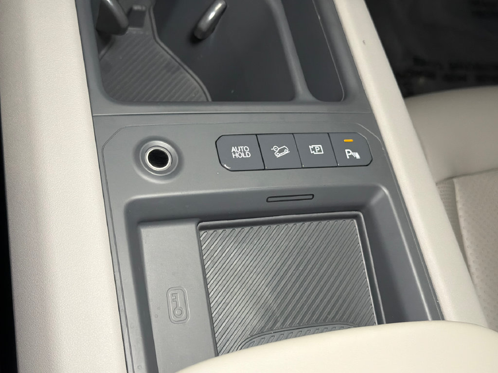 Certified 2024 Kia EV9 Wind AWD/4WD image 36