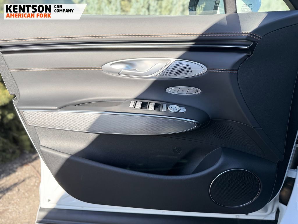 Used 2026 Genesis GV70 2.5T Sport Prestige image 23