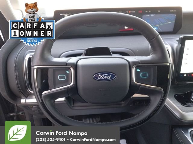 Certified 2025 Ford Expedition Max Platinum image 14