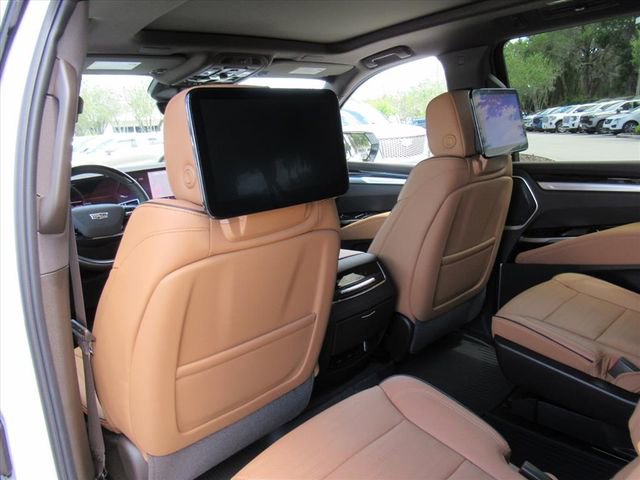 New 2026 Cadillac Escalade ESV Luxury w/ Touring Package image 16