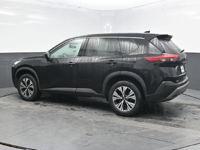 Used 2021 Nissan Rogue SV AWD/4WD image 4