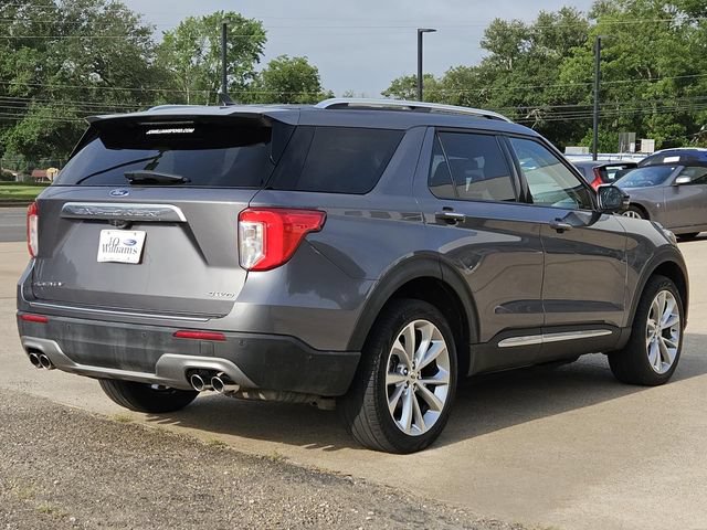 Used 2022 Ford Explorer Platinum w/ Equipment Group 601A AWD/4WD image 4