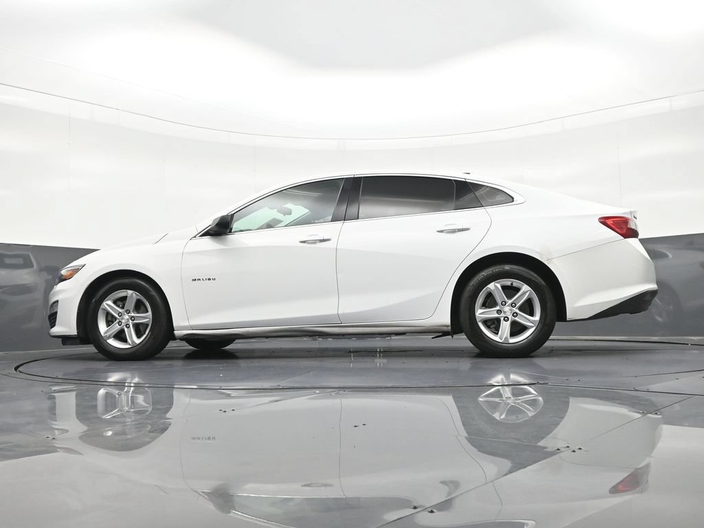 Used 2022 Chevrolet Malibu LS FWD image 24