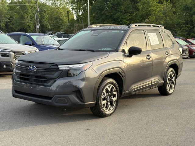 Used 2025 Subaru Forester AWD/4WD image 7