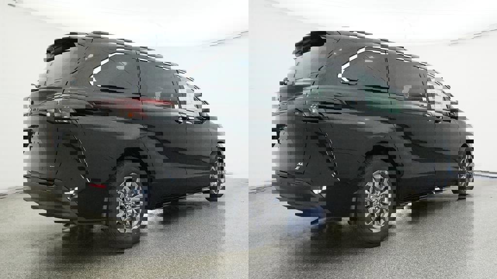 New 2026 Toyota Sienna XLE image 13