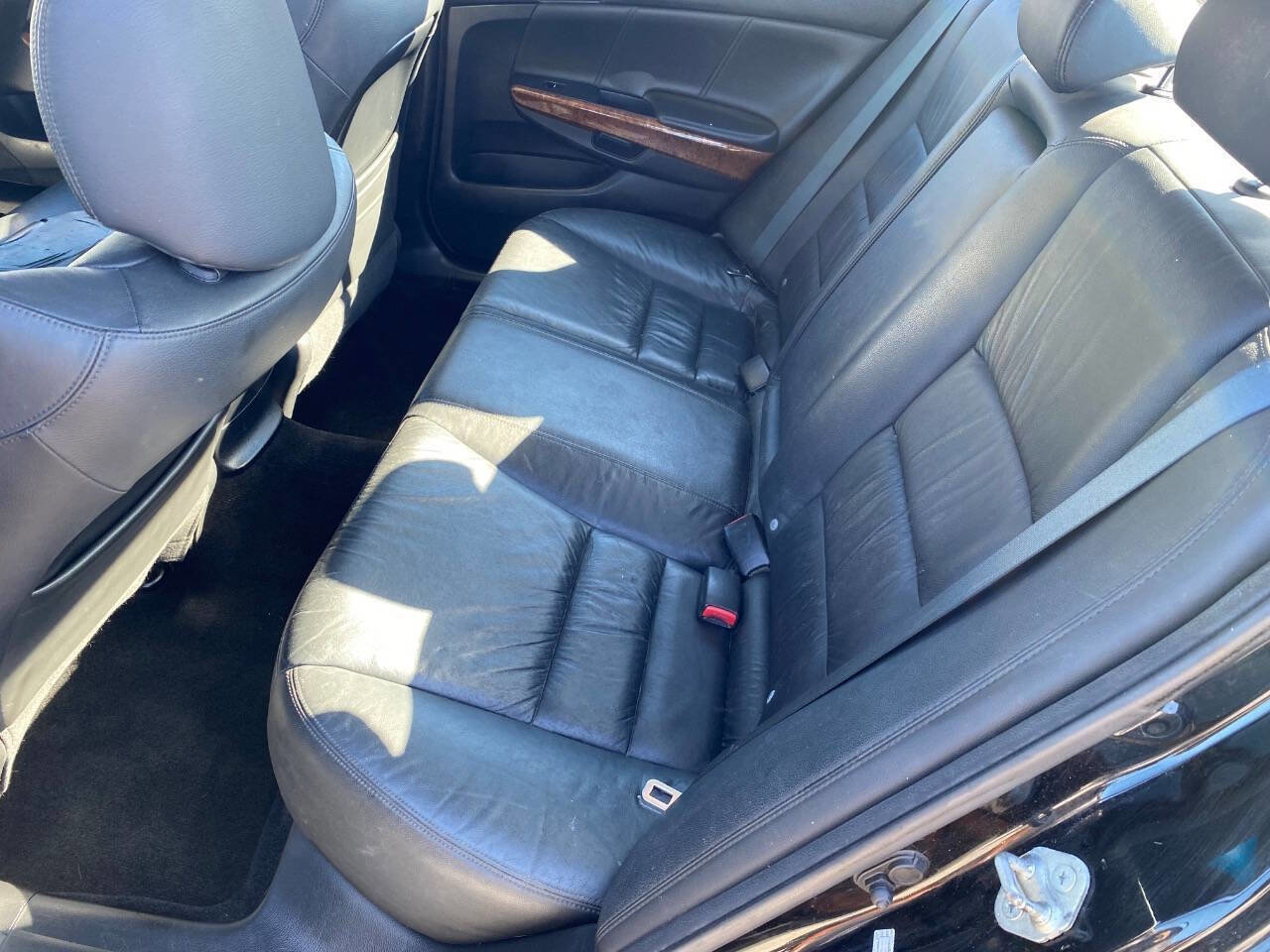 Used 2012 Honda Accord EX-L image 8