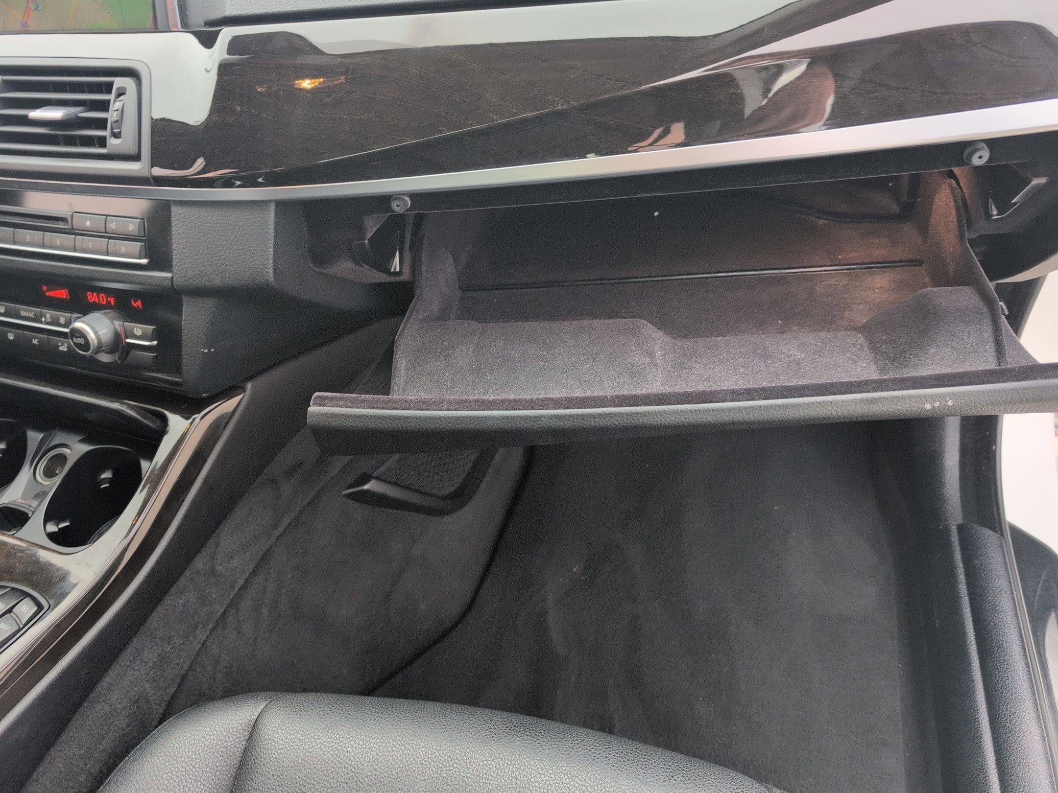 Used 2015 BMW 528i Sedan image 31