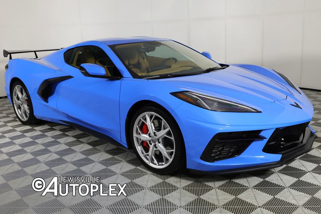 Used 2022 Chevrolet Corvette Stingray Premium Cpe w/ Z51 Performance Package image 3